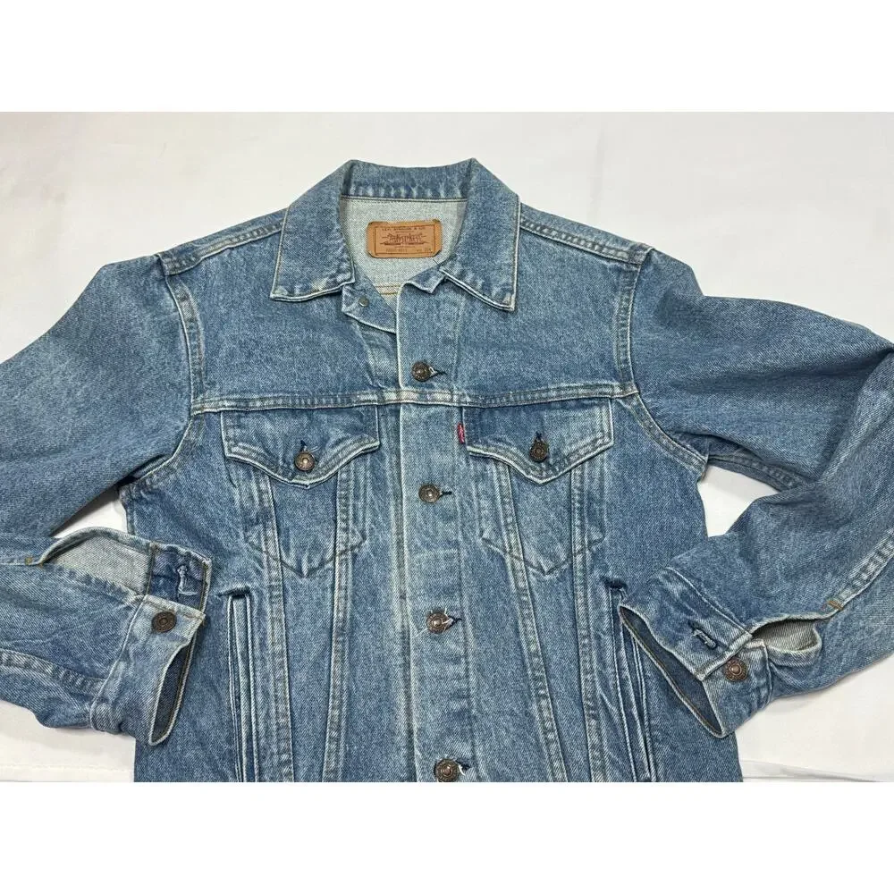 Levis Denim Jacket Size 38 Small Button Up